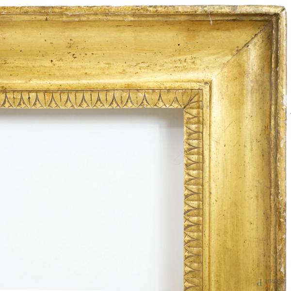 Cornice stile Impero del XIX secolo in legno dorato, ingombro cm 121x91, battente cm 104,5x74 (di...