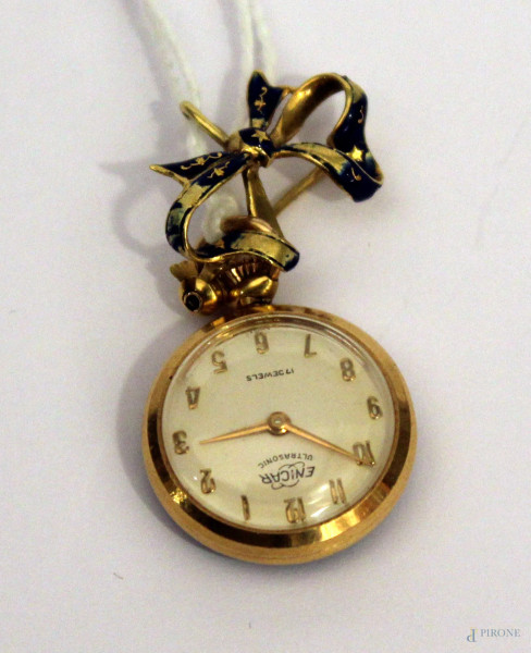 Orologio a spilla in oro 18 kt.