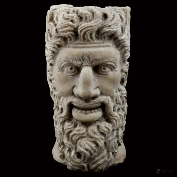 Satiro, XIX-XX secolo, scultura in marmo,  cm 21x10x12