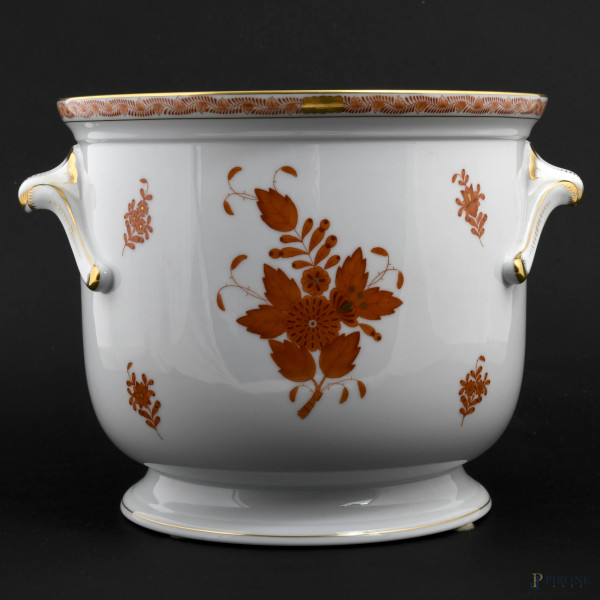 Cachepot in porcellana Herend con decori nei toni dell'arancio e dell'oro, XX secolo, cm 31x21