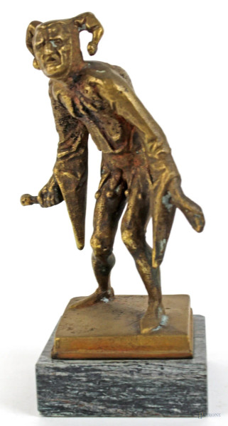 Giullare in bronzo, altezza cm. 19, base in marmo, XX secolo.