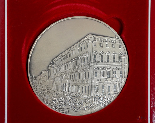 Lotto composto da 13 monete in bronzo e argento, riproduzioni romane con scatole e certificati "C...