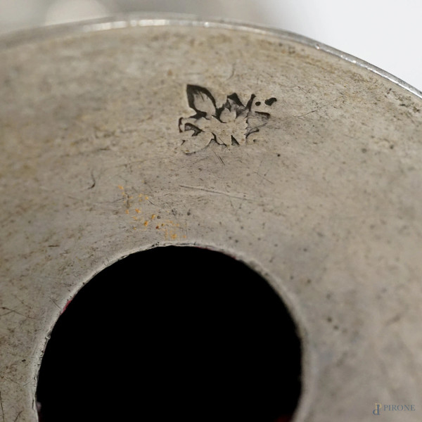 Coppia di candelieri in argento cesellato, Palermo, 1803, altezza cm 19,8, peso gr. 460, (difetti...