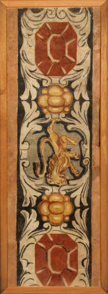 Pannello in terracotta dipinta a stemma araldico con leone centrale, cm 33x102, XVIII secolo.