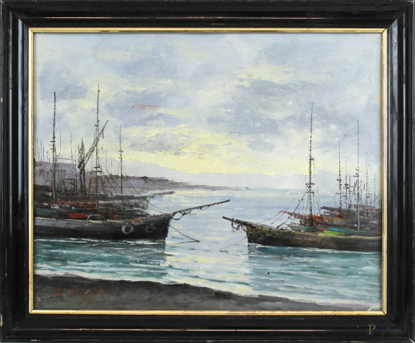 Marina con imbarcazioni, olio su cartone telato, cm 40x50, firmato, entro cornice.