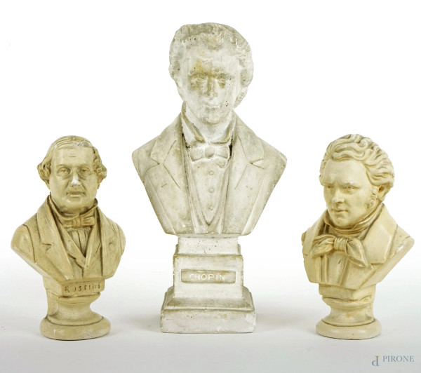 Lotto composto da tre busti in gesso raffiguranti Chopin, Rossini e Schubert, alt. max cm 22,5, XX secolo, (difetti).