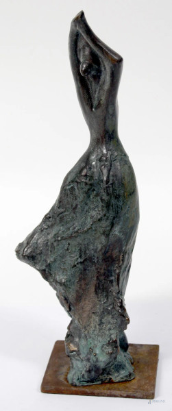 Ballerina, scultura in gesso patinata in bronzo firmata, H 31.