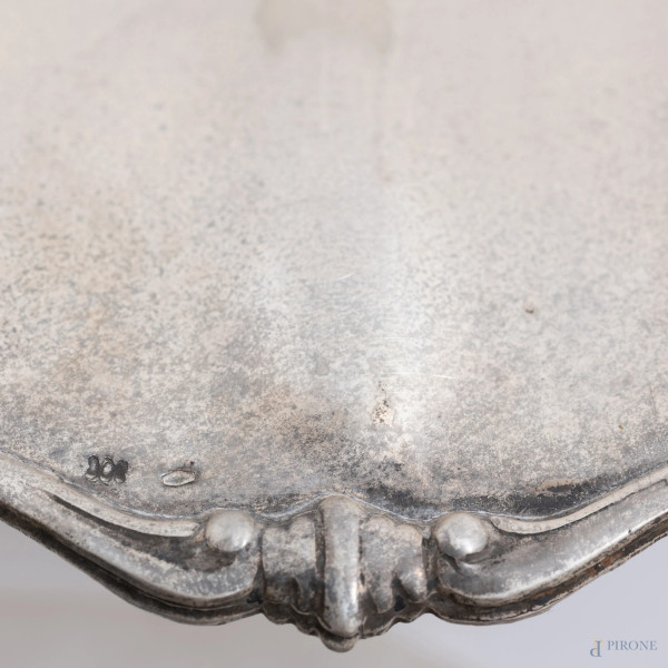 Centrotavola con coperchio in argento 925/000 e piatto da portata in argento 800/000, misure mass...