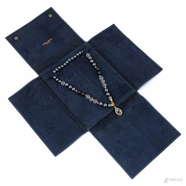 Collana in cristallo di rocca, ematite e oro giallo 18 kt, lunghezza cm 42 (sostituzione di una s...