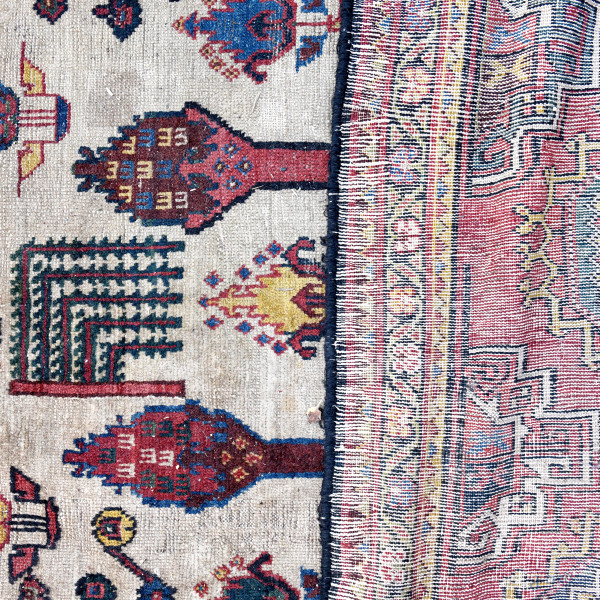 Tappeto, cm 700x400 ca., (difetti)