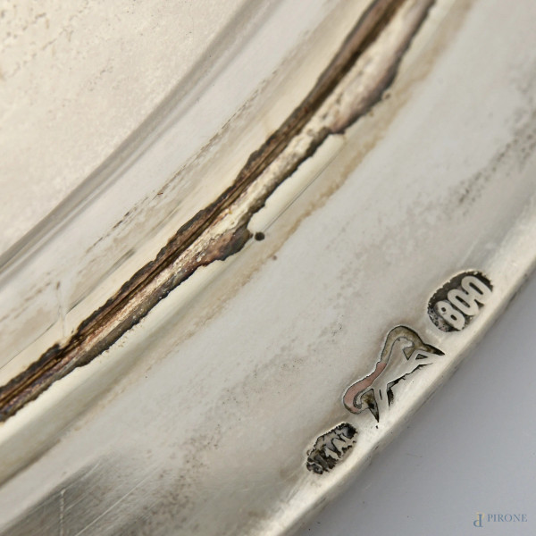 Alzata in argento 800/000, XX secolo, cm 16x30x25, peso gr 580