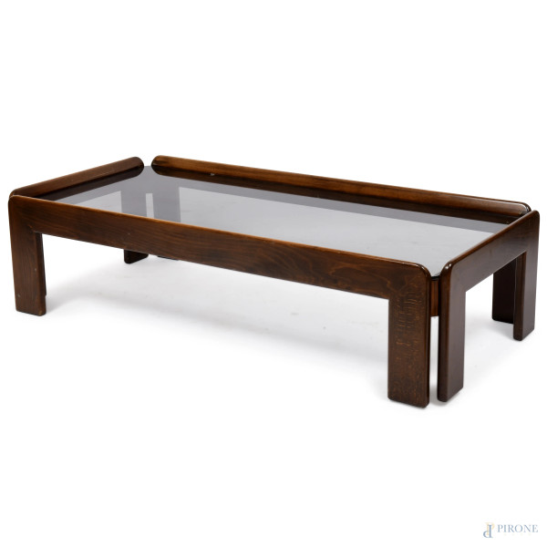 Tavolino da salotto in noce  con piano in cristallo, XX secolo, cm 34x63x135,5
