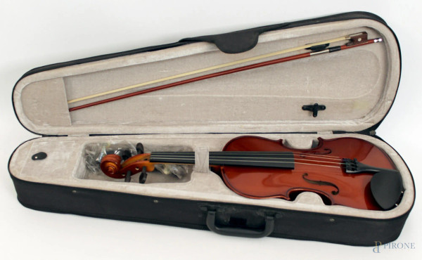 Violino Johann Bruck, modello P4010.