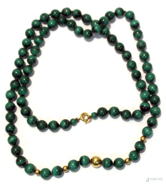 Collana in malachite e oro 18 kt, gr. 82,7.