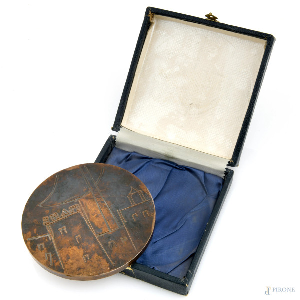 Medaglia commemorativa SNAM "Il cuore del metano" in bronzo, firmato "Tadini", diametro cm 12, (difetti)