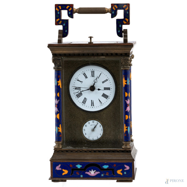 Orologio cappuccina con struttura smaltata e decorata in policromia, XX secolo, altezza cm 16,5, (segni di usura, da revisionare)