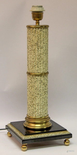 Lume in legno dipinto a forma di colonna scanalata, h.50 cm