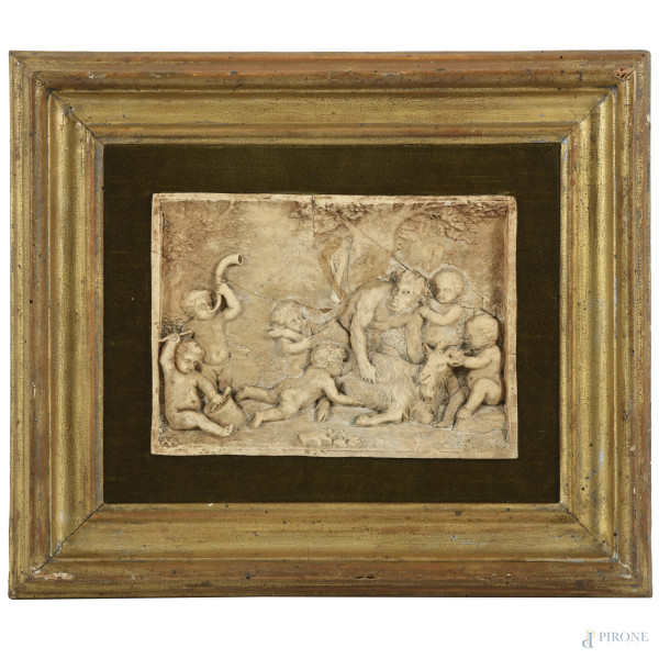 Bassorilievo in resina raffigurante gioco di putti e Sileno con montone, XX secolo, cm 12x16, entro cornice (rotture, restauri, difetti, mancanze)