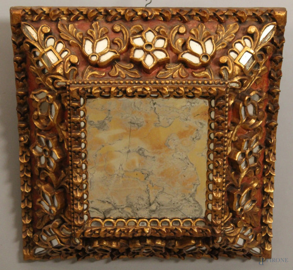 Specchiera di linea quadrata in legno dorato, 60x60 cm