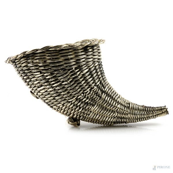 Cornucopia in vimini e materiale plastico  argentato, XX secolo, cm 23x43, (segni di usura, difetti)