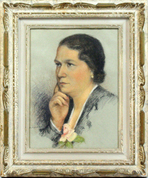 Arnaldo Malpieri - Ritratto di donna con rosa, pastello su carta, cm 40x30, entro cornice