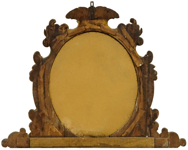 Coppia di importanti cornici in legno dorato del XIX secolo, con due pastelli ad assetto ovale ra...