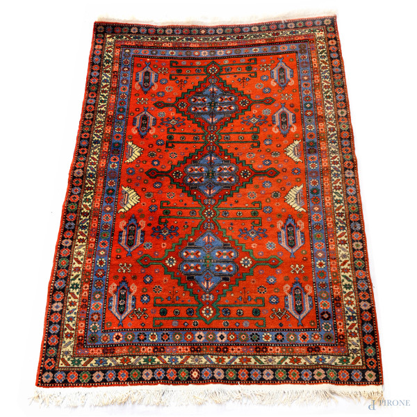 Tappeto, XX secolo, cm 201x127, (segni di usura)