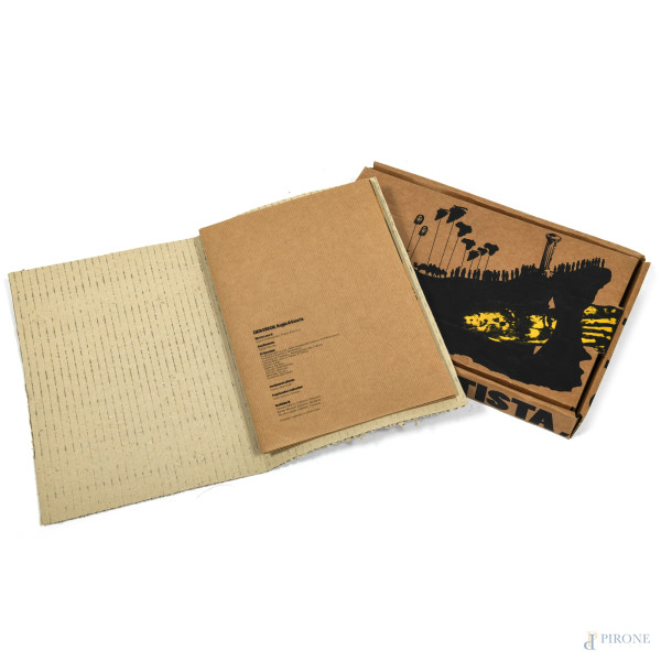 Enzo Cucchi (1949-), L'Arte, Lo sapete non si deve allontanare, manifesto, cm 89x61,5, entro scatola, (segni di piegatura della carta)