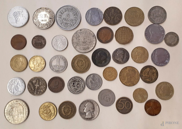 Lotto composto da numerose antiche monete rare