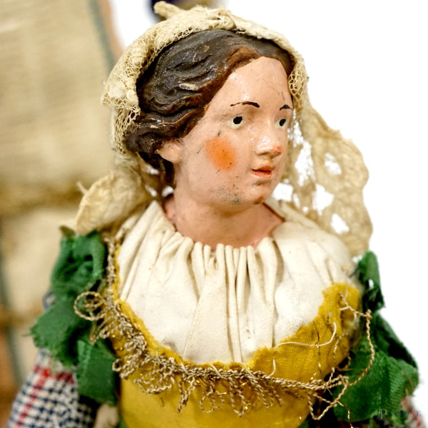 Lotto composto da 7 sculture in terracotta policroma e stoffa (alcune con occhi in vetro) raffigu...