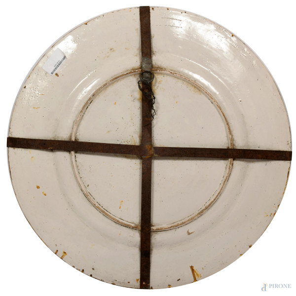 Piatto in ceramica raffigurante scena mitologico-campestre, Manifattura campana degli inizi del X...