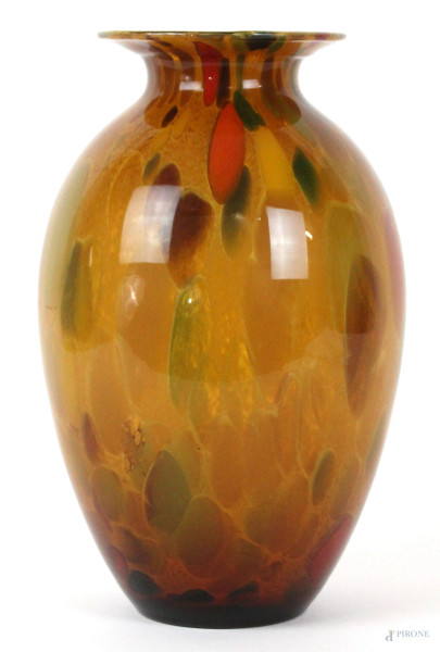 Vaso in vetro di Murano, nei toni del marrone e del verde, altezza cm 26, XX secolo