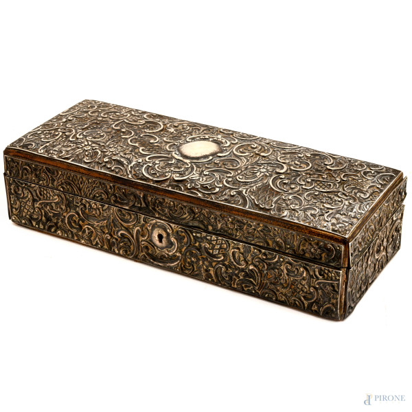 Scatola portagioie rivestita in lamina d'argento, cm 8x32,5x12,5