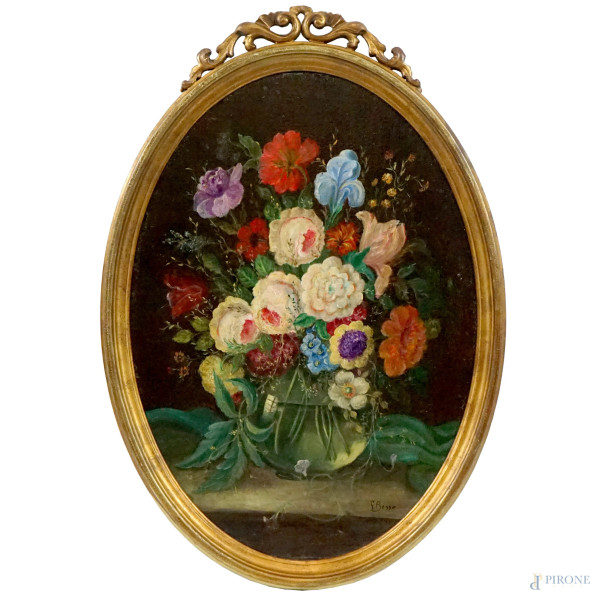 Natura morta - Vaso con fiori, olio su masonite ad assetto ovale, cm 70x50, firmato, entro cornice.