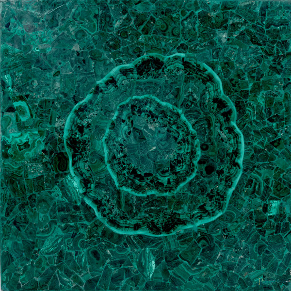 Piano in malachite, XX secolo, cm 61x61x4, (segni di usura, scalfiture)