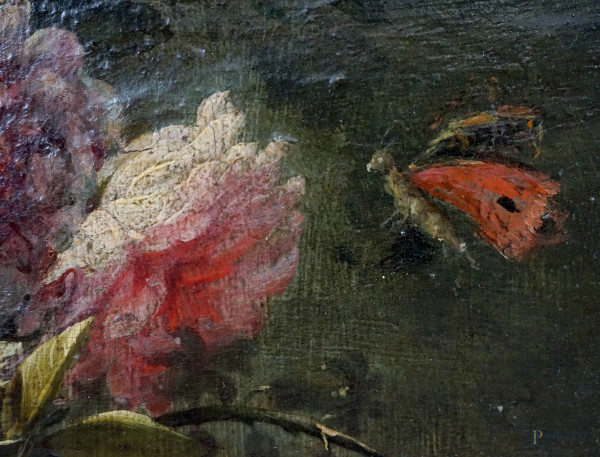 Scuola romana tra XVII-XVIII secolo, Ghirlanda di fiori e farfalle, olio su tavola, cm 56x56, ent...