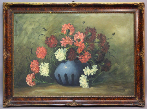 Natura morta, vaso con fiori, olio su tela, cm. 70x100, firmato entro cornice.