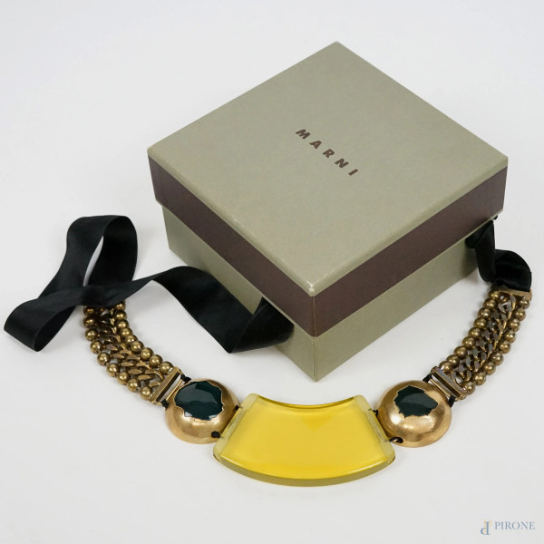 Marni, cintura da donna vintage, in plexiglass, metallo dorato e raso nero, lunghezza cm 188, entro scatola originale