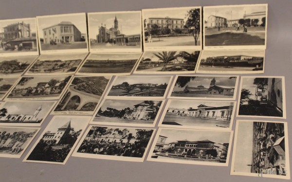 Lotto composto da quarantadue cartoline raffiguranti vedute di Asmara, anni 1937 - 1938.