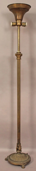 Lampada da terra in bronzo, primi &#39;900, altezza 167 cm.