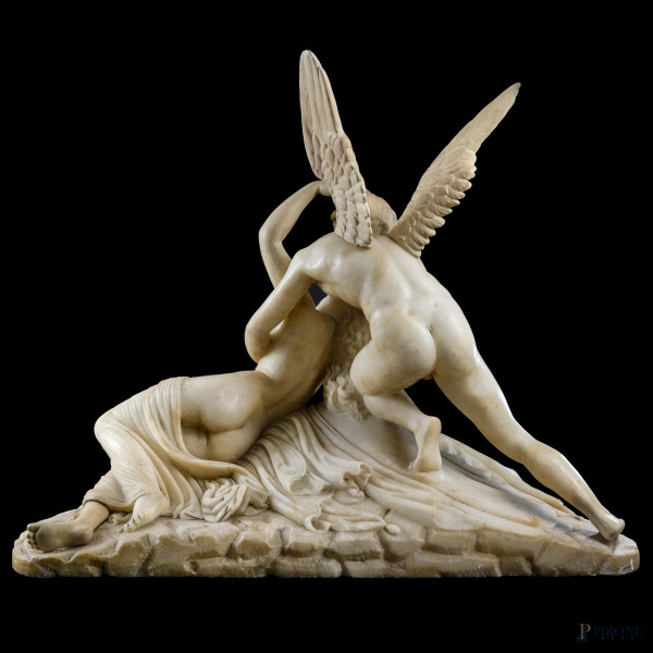 Amore e Psiche, XIX secolo, scultura in alabastro, cm 49x78x39, ali removibili, (scalfiture, graf...