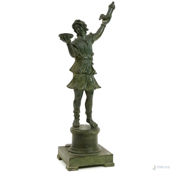 Lare, scultura in bronzo brunito, cm h 39,5, inizio XX secolo