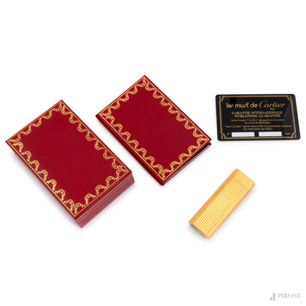 Accendino Must de Cartier placcato in oro, 7x2,5x1,5, (da revisionare)