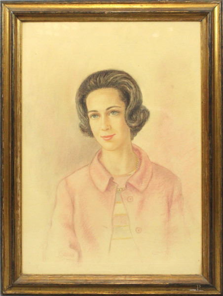 Ritratto di donna, pastello su carta, cm 68x48, XX secolo, entro cornice