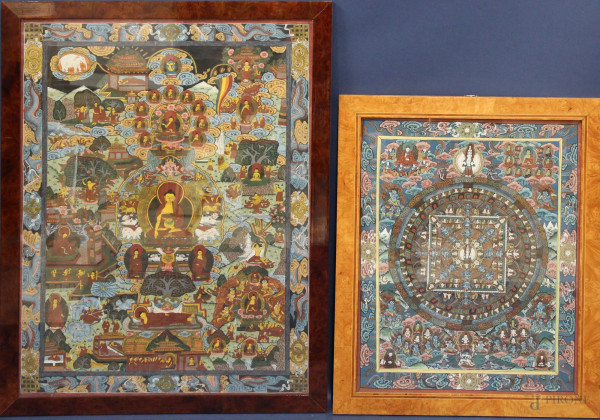 Lotto di due tanka a soggetti di vita quotidiana, dipinti su stoffa, 85x60- 60x47 cm, entro cornice.