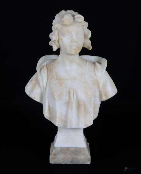 Busto di fanciulla in alabastro, XX secolo, altezza cm 31, (segni di usura, scalfiture)