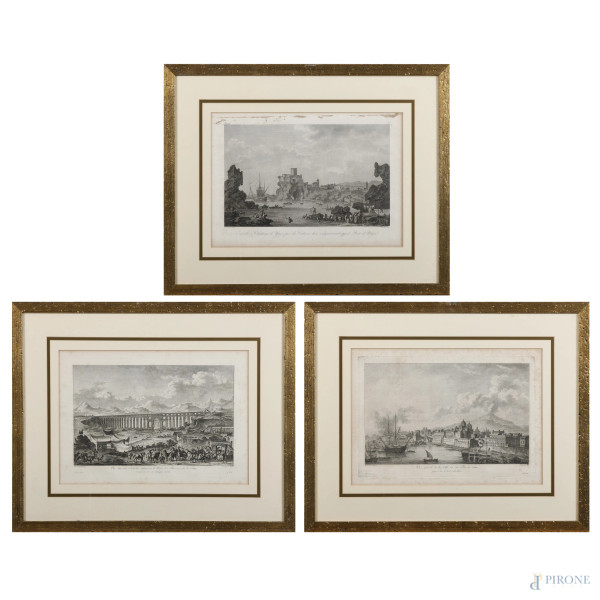 Lotto di tre incisioni raffiguranti scorci di città e paesaggi, XX secolo, misure massime cm 43x56 compreso passepartout, entro cornice, (segni di usura, tracce di umidità, gore, foxing, difetti)