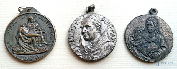 Numismatica, lotto composto da tre rare medaglie coniate dal Vaticano negli anni 50/60