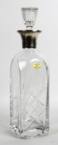 Bottiglia in cristallo controtagliato con finitura in argento, cm h 31,5