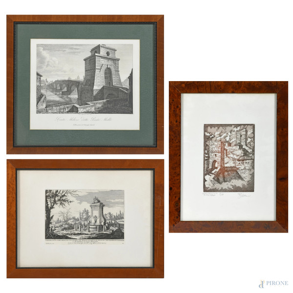 Lotto di tre stampe con vedute, XX secolo, misure massime cm 35x49, entro cornice, (tracce di umidità, foxing, difetti)